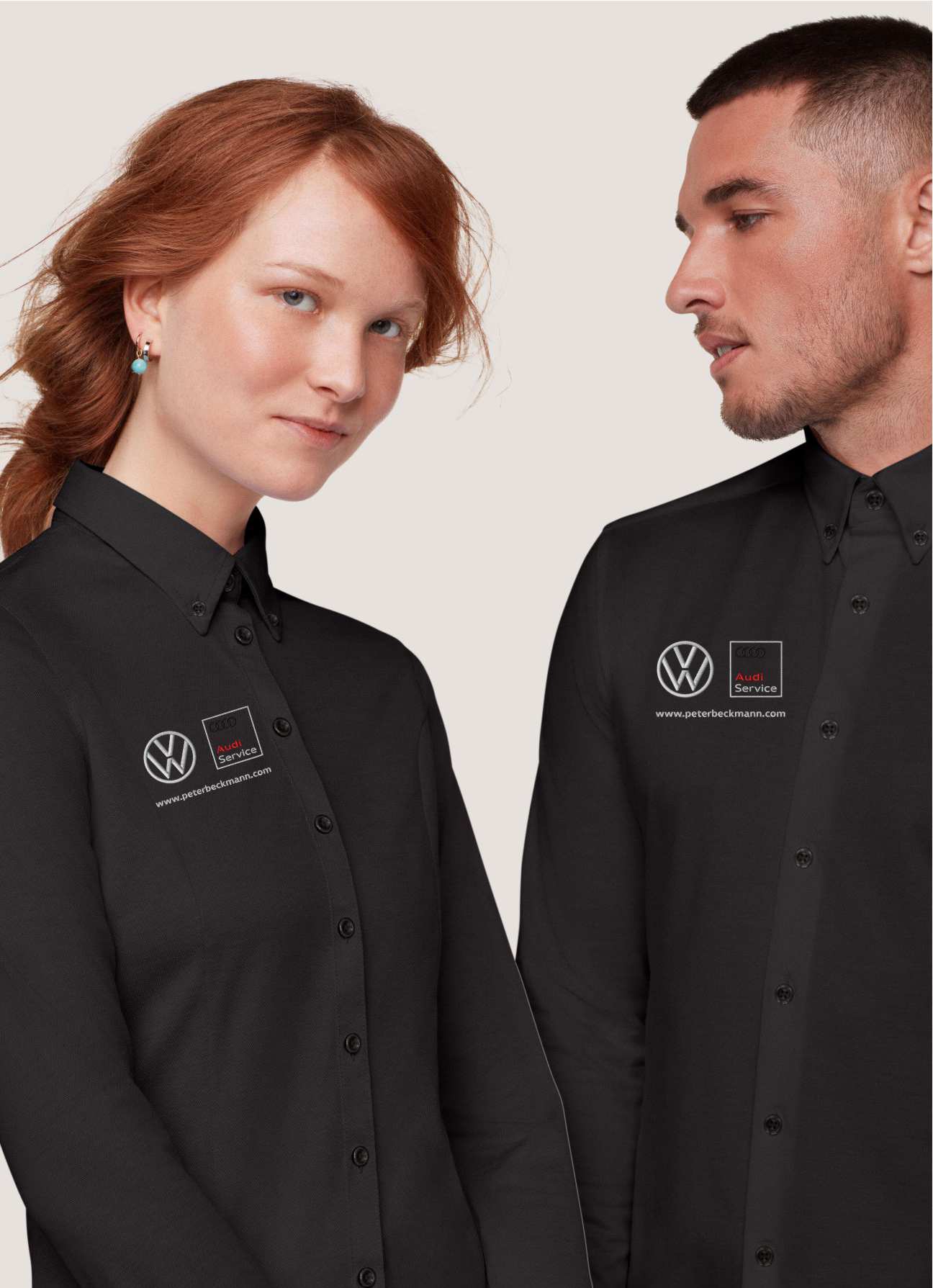 Schwarze Blusen und Hemden mit Logo für Autohäuser